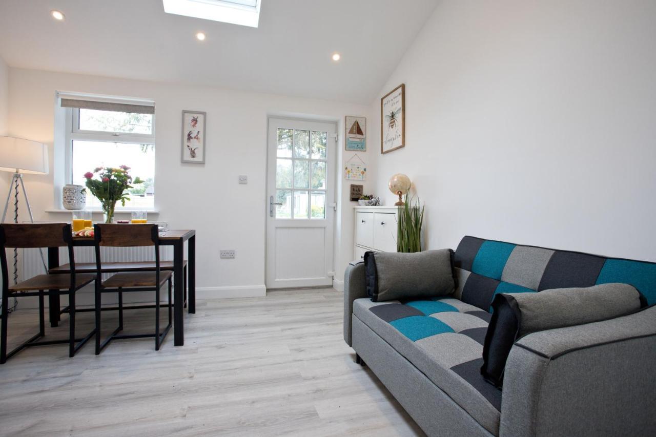 The Bearded Goat Den - A Rural Retreat At This Modern Holiday Cottage Saint Leonards Exterior photo